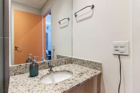 Studio para alugar com 25m², 1 quarto e sem vaga Studio para alugar com 25m², 1 quarto e sem vagaBanheiro