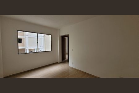 sala de apartamento para alugar com 2 quartos, 46m² em São João, Betim