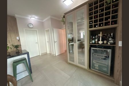 Casa de condomínio para alugar com 560m², 4 quartos e 9 vagasCozinha