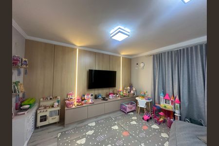 Casa de condomínio para alugar com 560m², 4 quartos e 9 vagasSala de TV