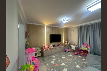 Casa de condomínio para alugar com 560m², 4 quartos e 9 vagasSala de TV