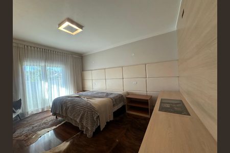 Casa de condomínio para alugar com 560m², 4 quartos e 9 vagasSuíte 4