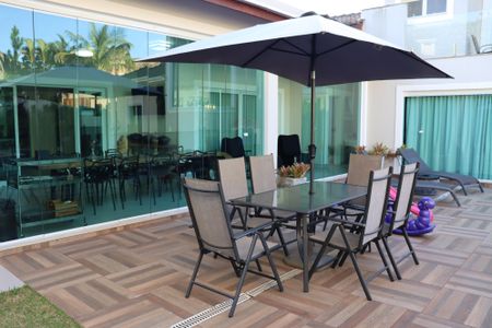 Casa de condomínio para alugar com 560m², 4 quartos e 9 vagasÁrea comum