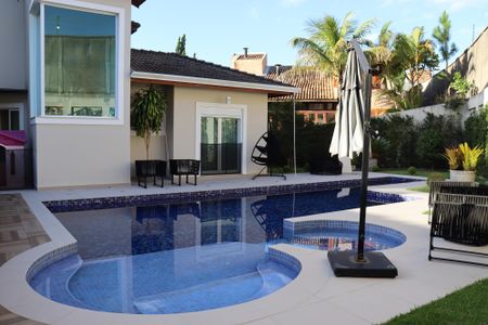 Casa de condomínio para alugar com 560m², 4 quartos e 9 vagasÁrea comum