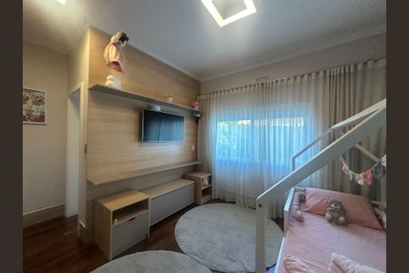 Casa de condomínio para alugar com 560m², 4 quartos e 9 vagasSuíte 2