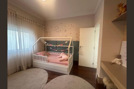 Casa de condomínio para alugar com 560m², 4 quartos e 9 vagasSuíte 2