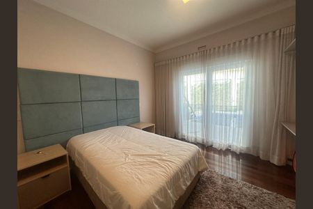 Casa de condomínio para alugar com 560m², 4 quartos e 9 vagasSuíte 3