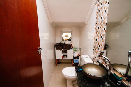 Banheiro de casa para alugar com 3 quartos, 143m² em Canto do Forte, Praia Grande