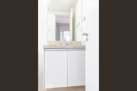 Apartamento para alugar com 36m², 1 quarto e 1 vaga Apartamento para alugar com 36m², 1 quarto e 1 vagaBanheiro