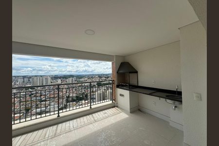 Apartamento à venda com 175m², 3 quartos e 3 vagas Apartamento à venda com 175m², 3 quartos e 3 vagasVaranda