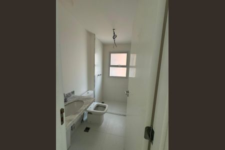 Apartamento à venda com 175m², 3 quartos e 3 vagas Apartamento à venda com 175m², 3 quartos e 3 vagasBanheiro