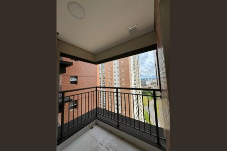 Apartamento à venda com 175m², 3 quartos e 3 vagas Apartamento à venda com 175m², 3 quartos e 3 vagasVaranda