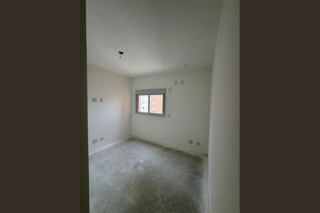 Apartamento à venda com 175m², 3 quartos e 3 vagas Apartamento à venda com 175m², 3 quartos e 3 vagasQuarto