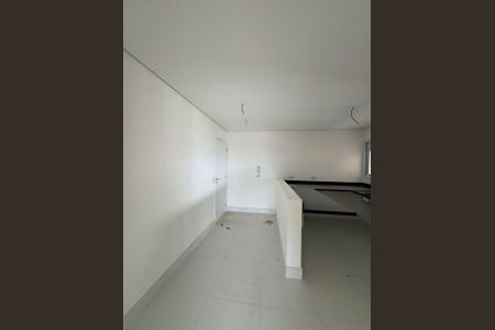 Apartamento à venda com 175m², 3 quartos e 3 vagas Apartamento à venda com 175m², 3 quartos e 3 vagasCozinha