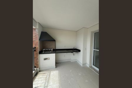 Apartamento à venda com 175m², 3 quartos e 3 vagas Apartamento à venda com 175m², 3 quartos e 3 vagasVaranda