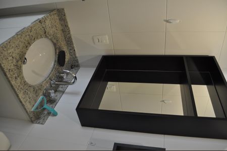 Apartamento para alugar com 36m², 1 quarto e 1 vaga Apartamento para alugar com 36m², 1 quarto e 1 vagaBanheiro