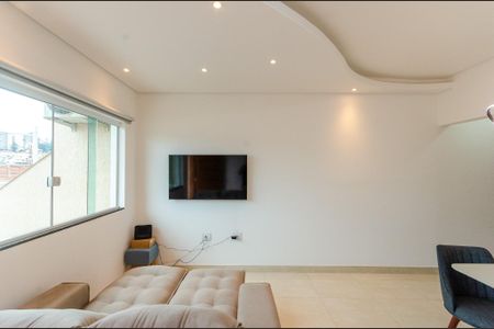 Sala de casa à venda com 2 quartos, 100m² em Vila Miriam, São Paulo