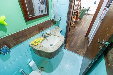 Casa à venda com 412m², 6 quartos e 4 vagas Casa à venda com 412m², 6 quartos e 4 vagasLavabo (Sala)
