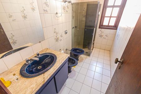 Casa à venda com 412m², 6 quartos e 4 vagas Casa à venda com 412m², 6 quartos e 4 vagasSuite 2