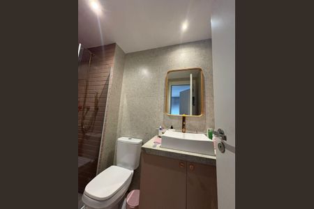 Apartamento à venda com 118m², 3 quartos e 2 vagas Apartamento à venda com 118m², 3 quartos e 2 vagasBanheiro