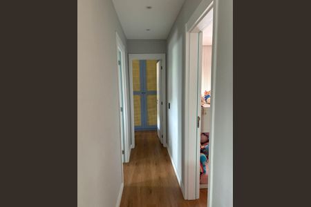 Apartamento à venda com 118m², 3 quartos e 2 vagas Apartamento à venda com 118m², 3 quartos e 2 vagasQuarto
