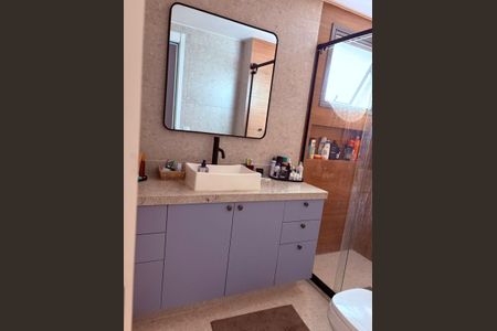 Apartamento à venda com 118m², 3 quartos e 2 vagas Apartamento à venda com 118m², 3 quartos e 2 vagasBanheiro