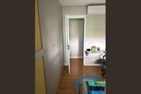Apartamento à venda com 118m², 3 quartos e 2 vagas Apartamento à venda com 118m², 3 quartos e 2 vagasQuarto