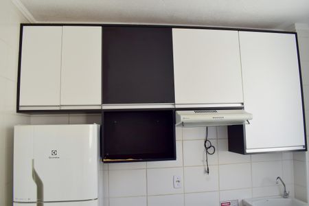 Apartamento para alugar com 43m², 2 quartos e 1 vagaCozinha - Armários