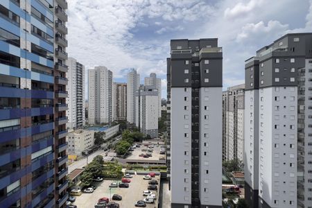 Vista da Varanda da Suíte de apartamento à venda com 3 quartos, 79m² em Vila Augusta, Guarulhos