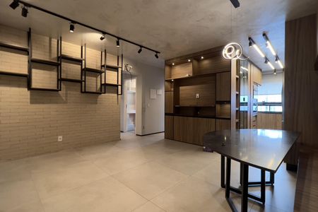 Sala de apartamento à venda com 3 quartos, 79m² em Vila Augusta, Guarulhos