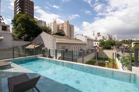 Apartamento à venda com 28m², 1 quarto e sem vagaÁrea Comum - Piscina