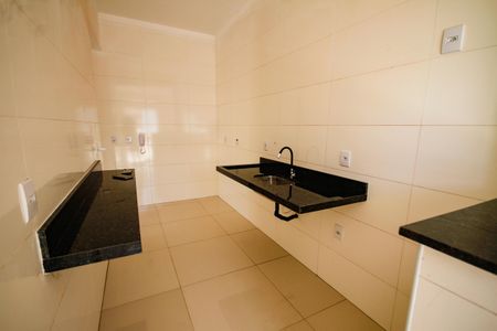 Apartamento para alugar com 2 quartos, 90m² em Guilhermina, Praia Grande