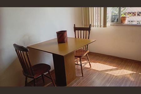 Sala de apartamento para alugar com 2 quartos, 57m² em Taquara, Rio de Janeiro