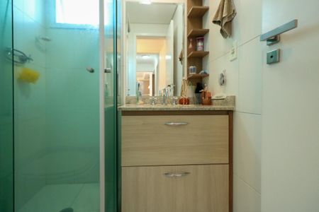 Apartamento à venda com 96m², 3 quartos e 2 vagas Apartamento à venda com 96m², 3 quartos e 2 vagasBanheiro da Suíte
