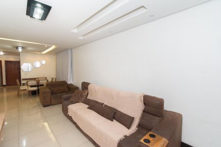 Apartamento para alugar com 170m², 3 quartos e 2 vagasSala