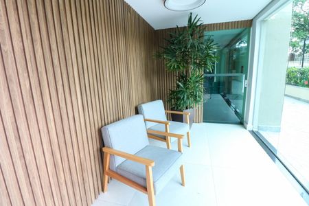 Apartamento à venda com 75m², 2 quartos e 1 vaga