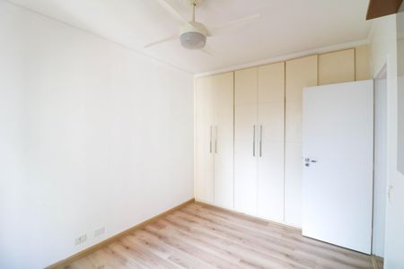 Apartamento à venda com 75m², 2 quartos e 1 vaga
