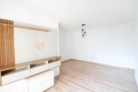 Apartamento à venda com 75m², 2 quartos e 1 vaga