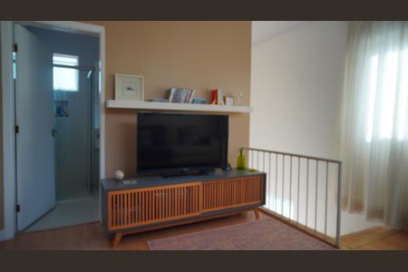 Sala de casa à venda com 3 quartos, 90m² em Medianeira, Porto Alegre