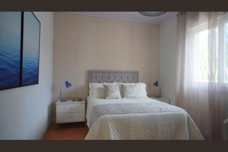 Casa à venda com 90m², 3 quartos e 2 vagasQuarto 2