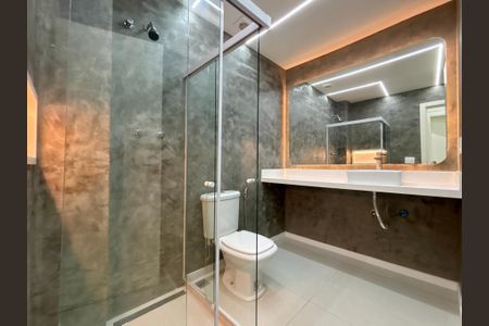 Apartamento à venda com 120m², 3 quartos e sem vagaBanheiro social