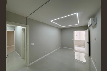 Apartamento à venda com 120m², 3 quartos e sem vagaSuíte