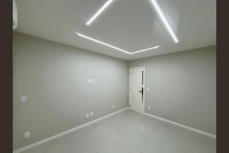 Apartamento à venda com 120m², 3 quartos e sem vagaQuarto 2