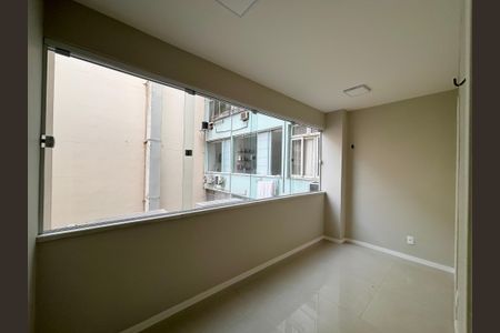 Apartamento à venda com 120m², 3 quartos e sem vagaVaranda Quarto 2