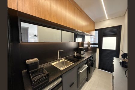 Apartamento para alugar com 62m², 2 quartos e 2 vagas Apartamento para alugar com 62m², 2 quartos e 2 vagasCozinha