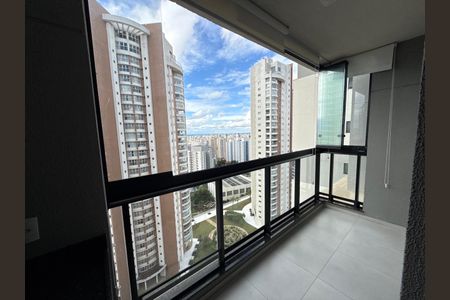 Apartamento para alugar com 62m², 2 quartos e 2 vagas Apartamento para alugar com 62m², 2 quartos e 2 vagasVaranda