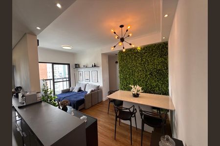 Apartamento para alugar com 62m², 2 quartos e 2 vagas Apartamento para alugar com 62m², 2 quartos e 2 vagasSala de jantar