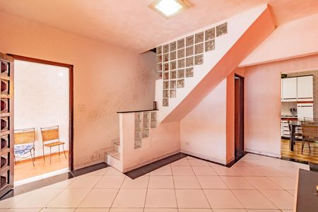 Casa à venda com 2 quartos, 114m² em Vila Santa Catarina, São Paulo