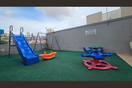 Apartamento para alugar com 60m², 2 quartos e 1 vaga Apartamento para alugar com 60m², 2 quartos e 1 vagaÁrea comum - Playground