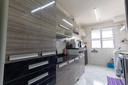 Apartamento para alugar com 60m², 2 quartos e 1 vaga Apartamento para alugar com 60m², 2 quartos e 1 vagaCozinha e Área de Serviço